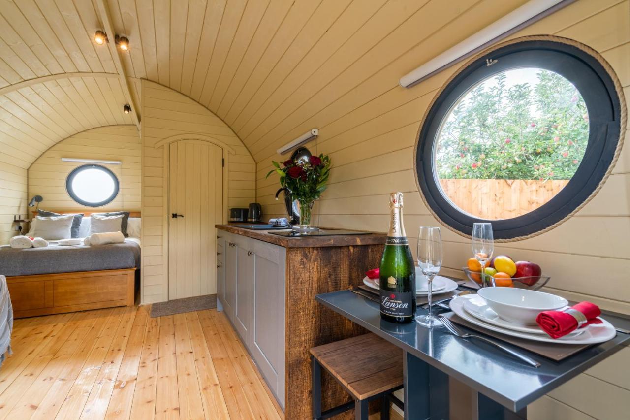Alderton  Laburnum Farm Estate 빌라 외부 사진