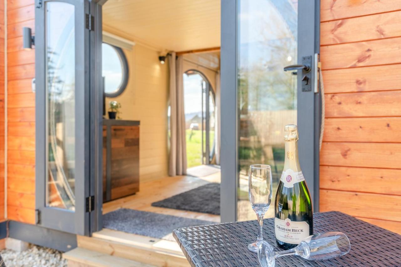 Alderton  Laburnum Farm Estate 빌라 외부 사진